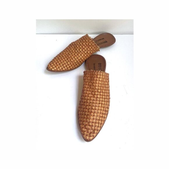 Cydwoq Woven Slides Mules - Picture 2 of 7